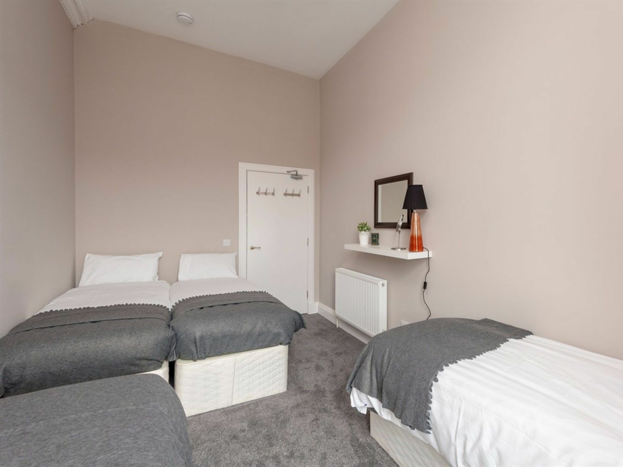 Cornerstone Apartments Edinburgh Dış mekan fotoğraf